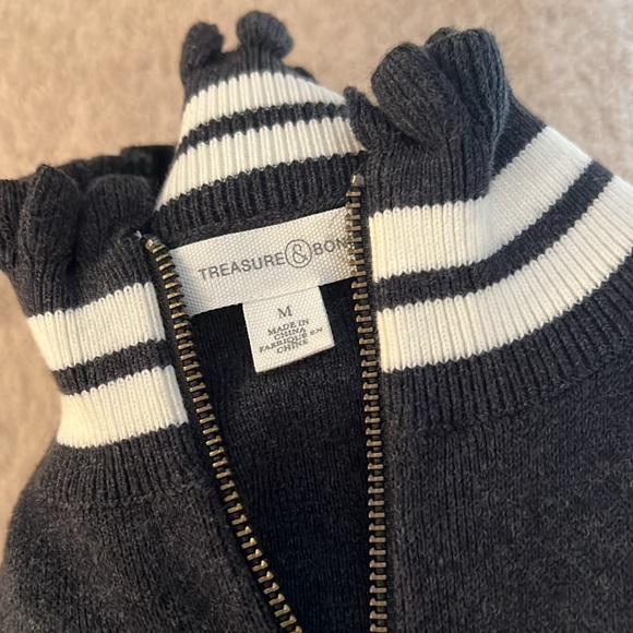 Jacket - Picture 2 of 4